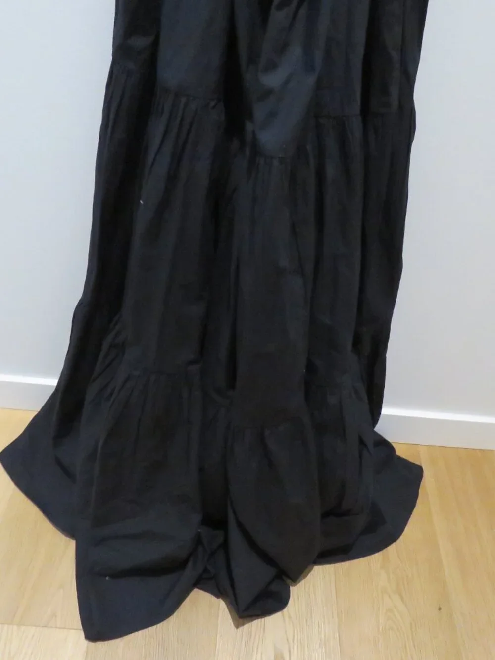 J.CREW COLLECTION Oahu V-Neck Tiered Maxi Dress in Black Cotton Poplin Large